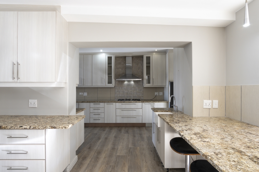 3 Bedroom Property for Sale in Helena Heights Western Cape